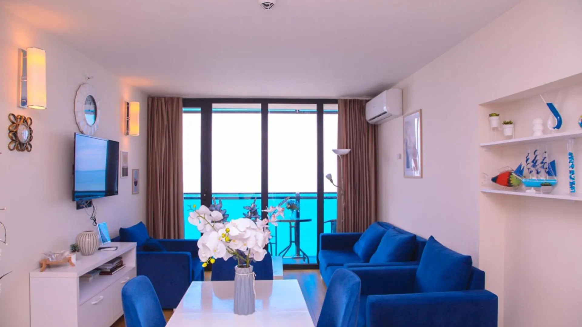 Golden Horizon Aparthotel In Orbi City Batum