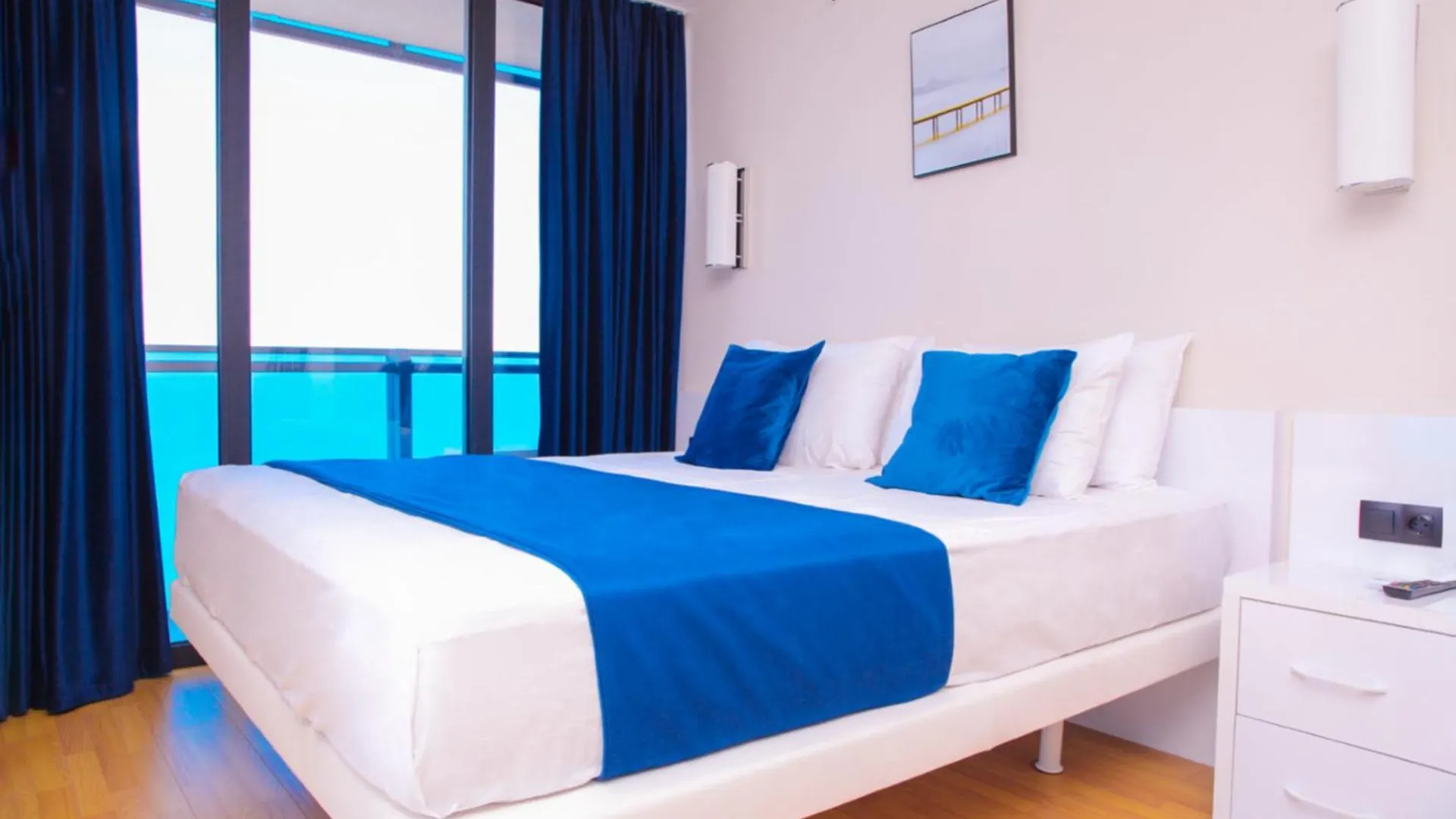 Golden Horizon Aparthotel In Orbi City Batum