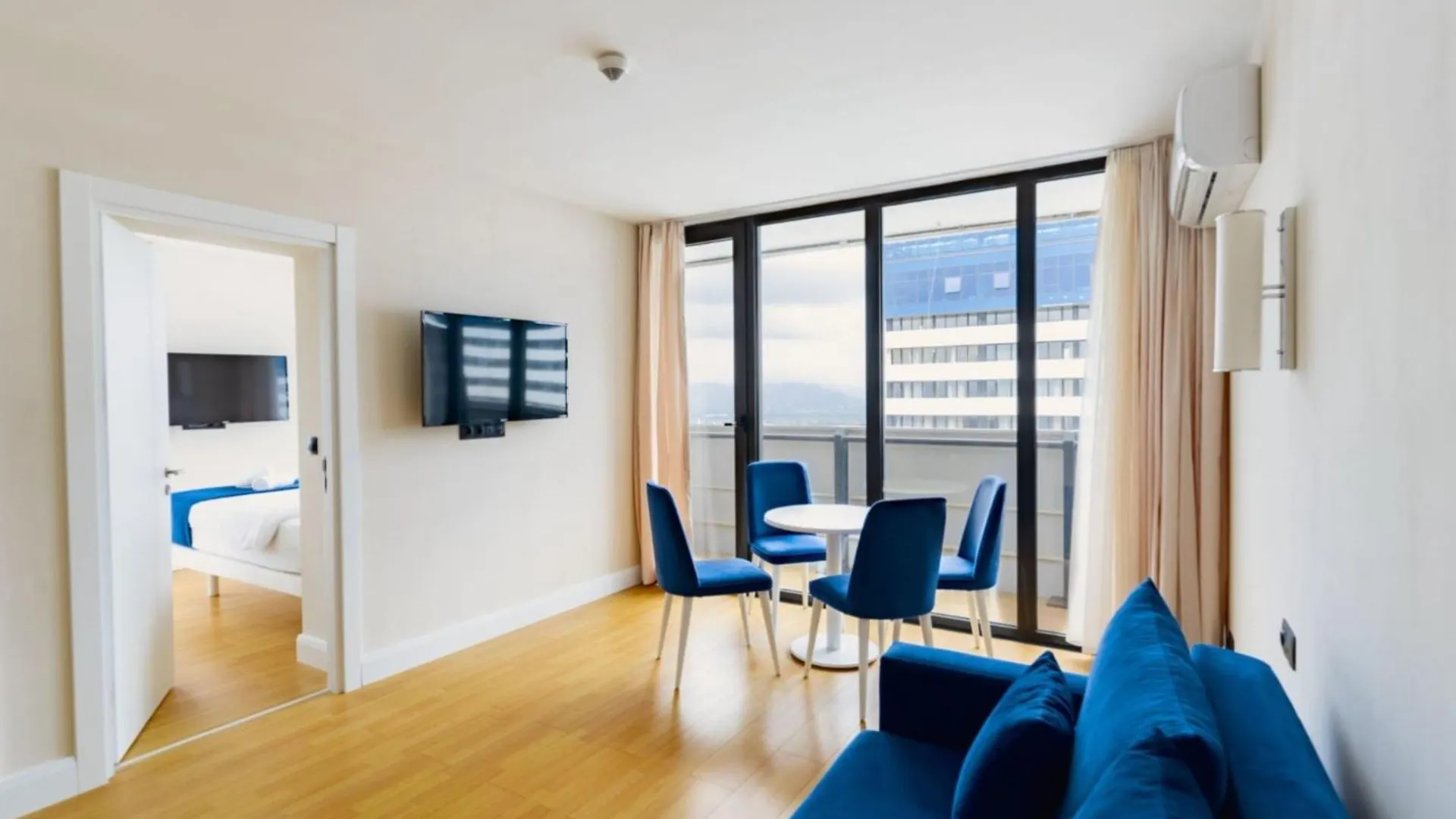 Golden Horizon Aparthotel In Orbi City Batum