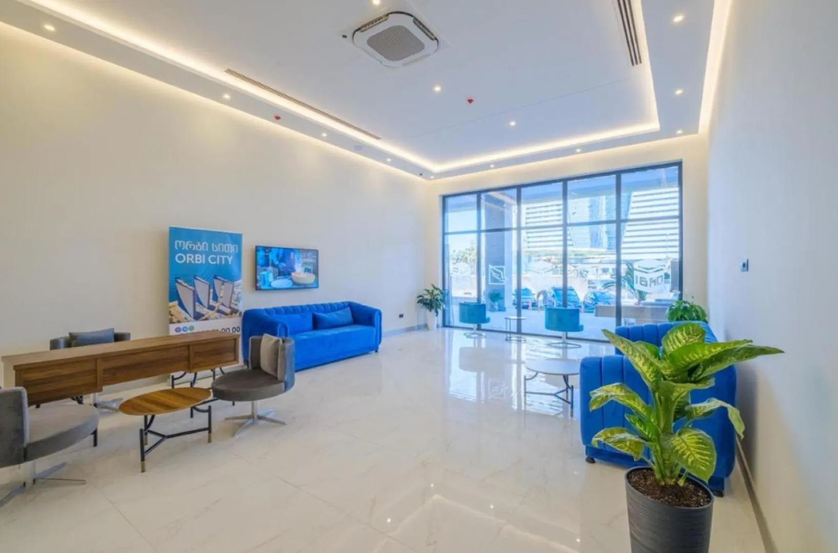 Golden Horizon Aparthotel In Orbi City Batum